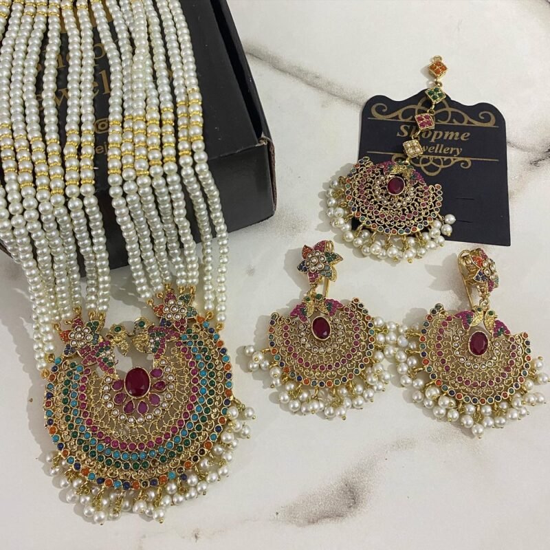 Jasneet Nauratten Malla Set