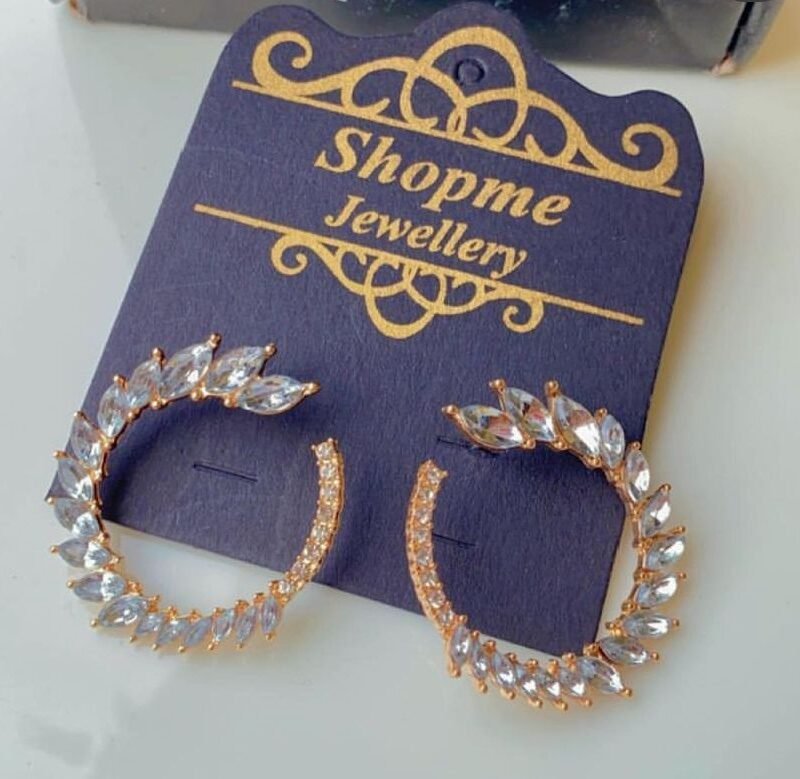Dust Crystal Earring