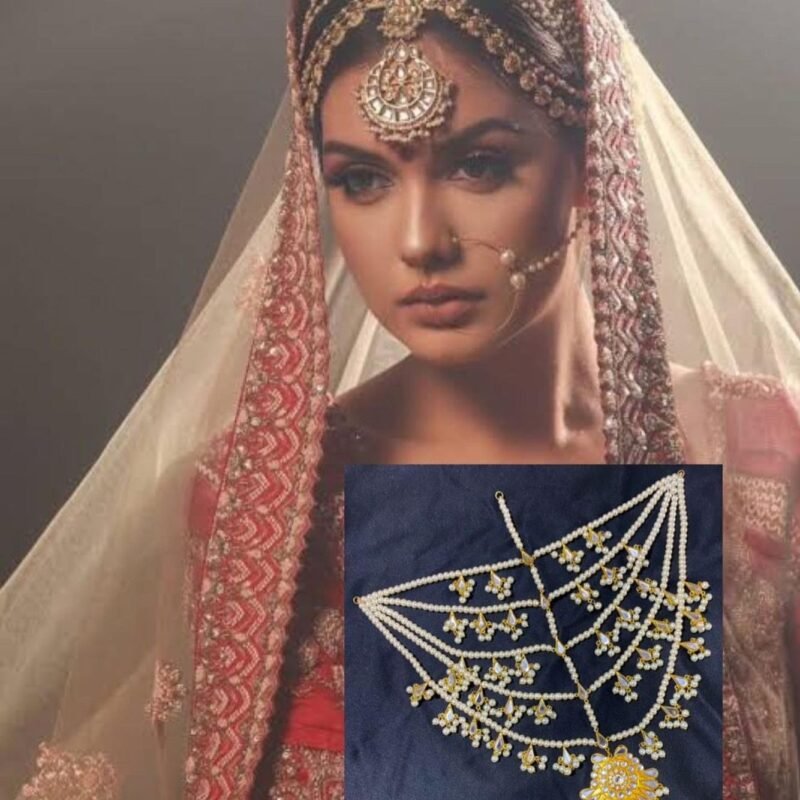 Layer Kundan Mathapatti